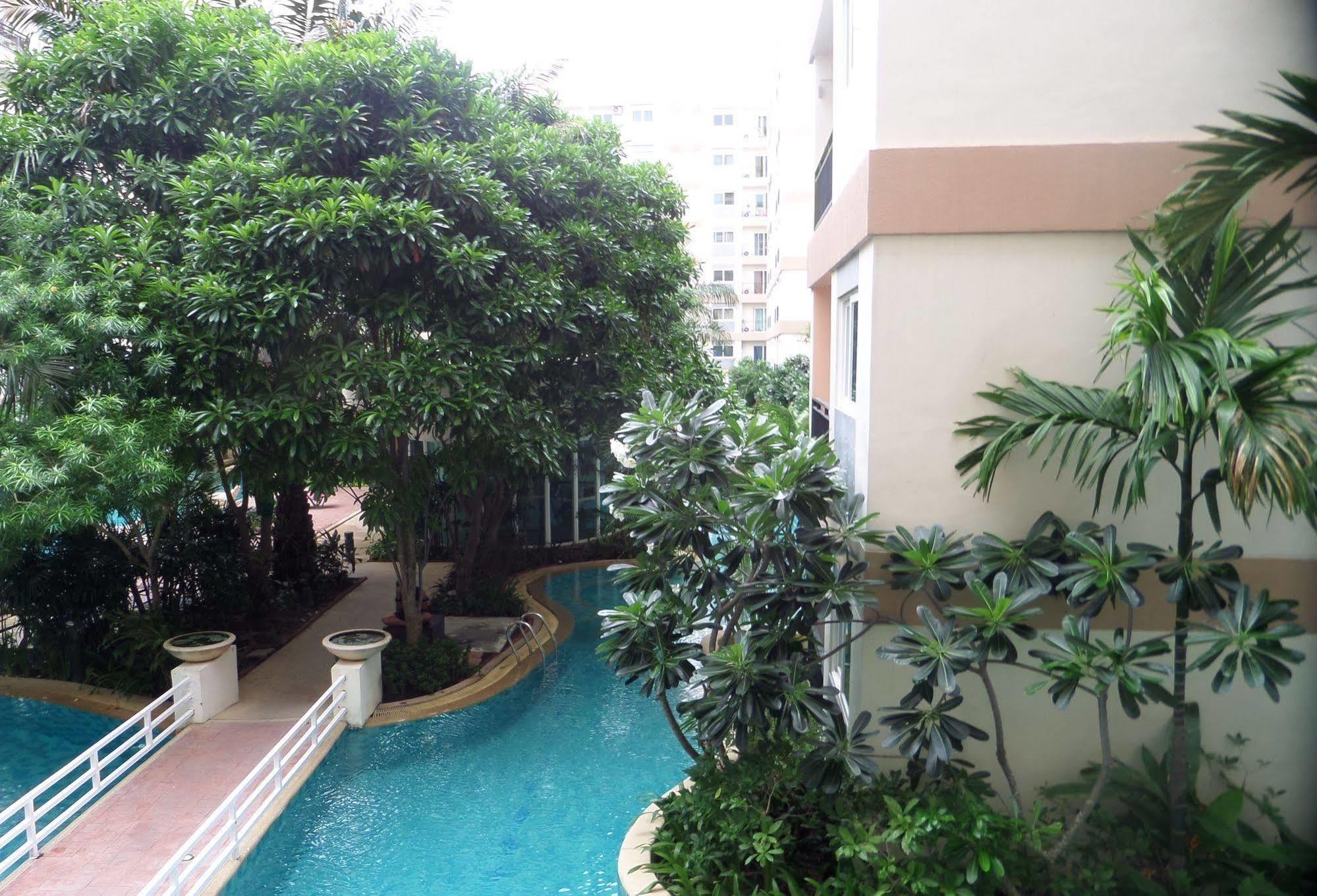 Park Lane Resort By West Joint Venture Jomtien Beach Dış mekan fotoğraf