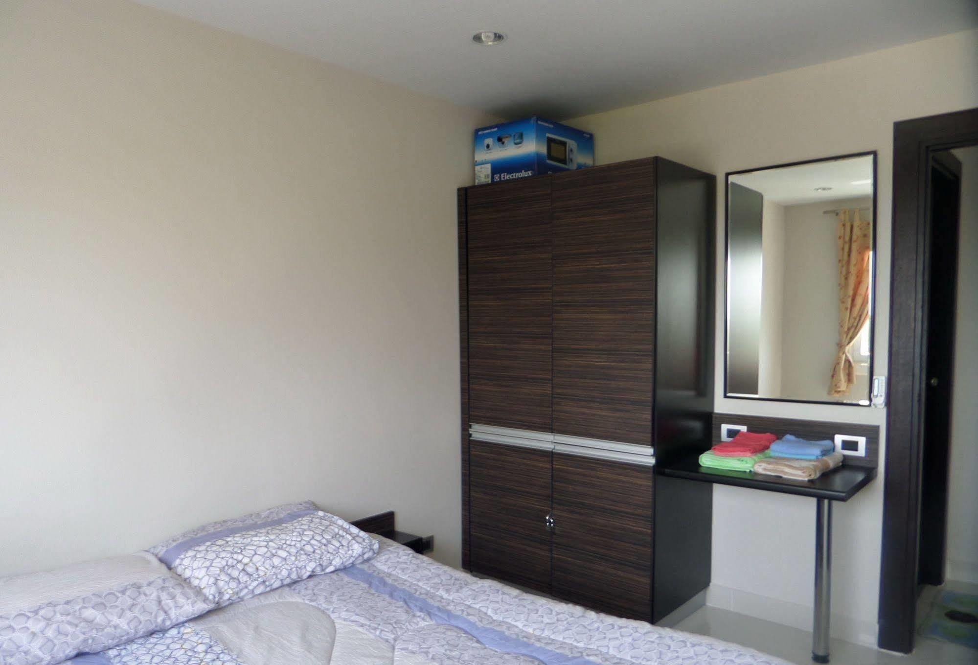 Park Lane Resort By West Joint Venture Jomtien Beach Dış mekan fotoğraf