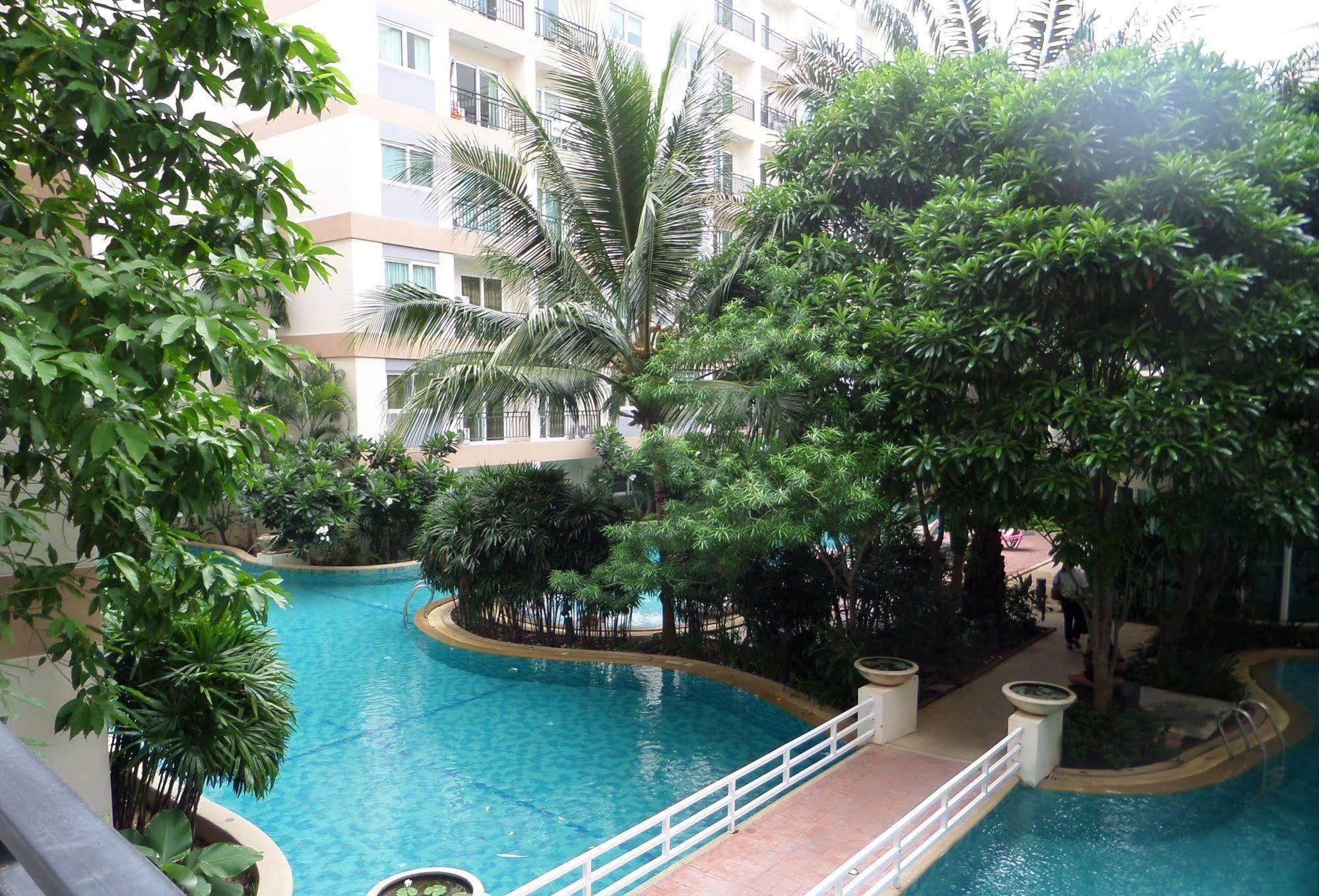 Park Lane Resort By West Joint Venture Jomtien Beach Dış mekan fotoğraf